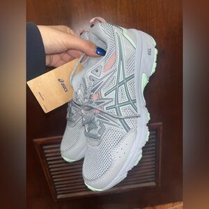 ASICS GEL-Venture 8 Women’s 6.5 Running Trail Shoes Gray NEW w/ Tag